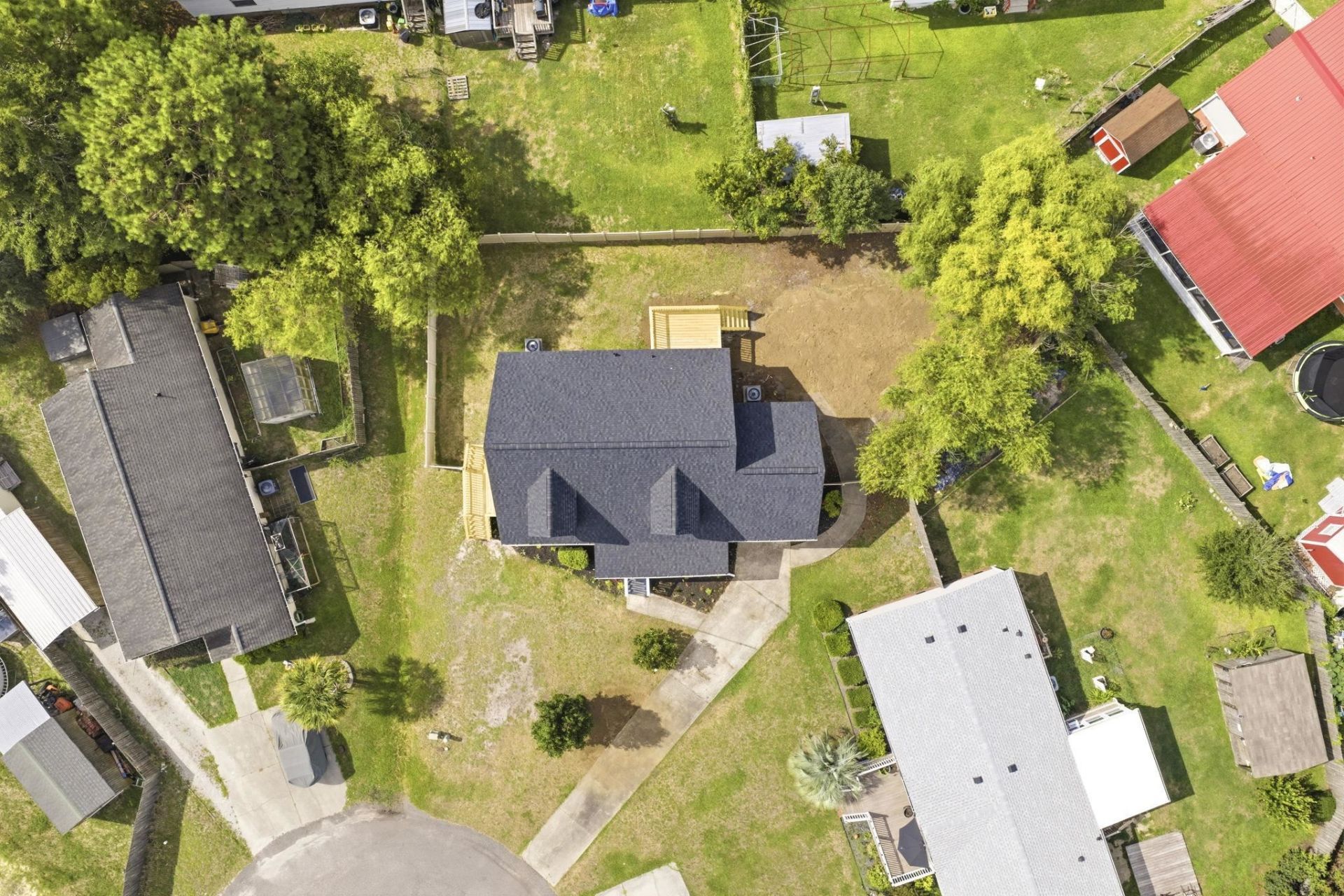 809 Larue Ct.  Photo 36