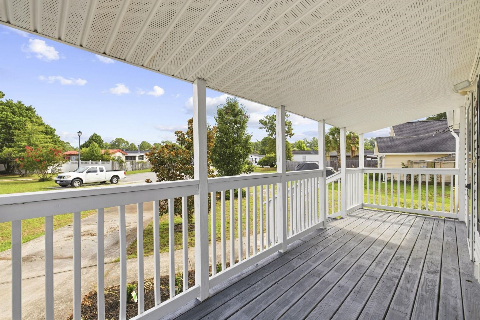 809 Larue Ct.  Photo 4