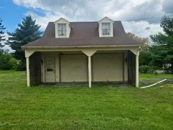 100 N GUTHRIESVILLE ROAD , DOWNINGTOWN, PA 19335