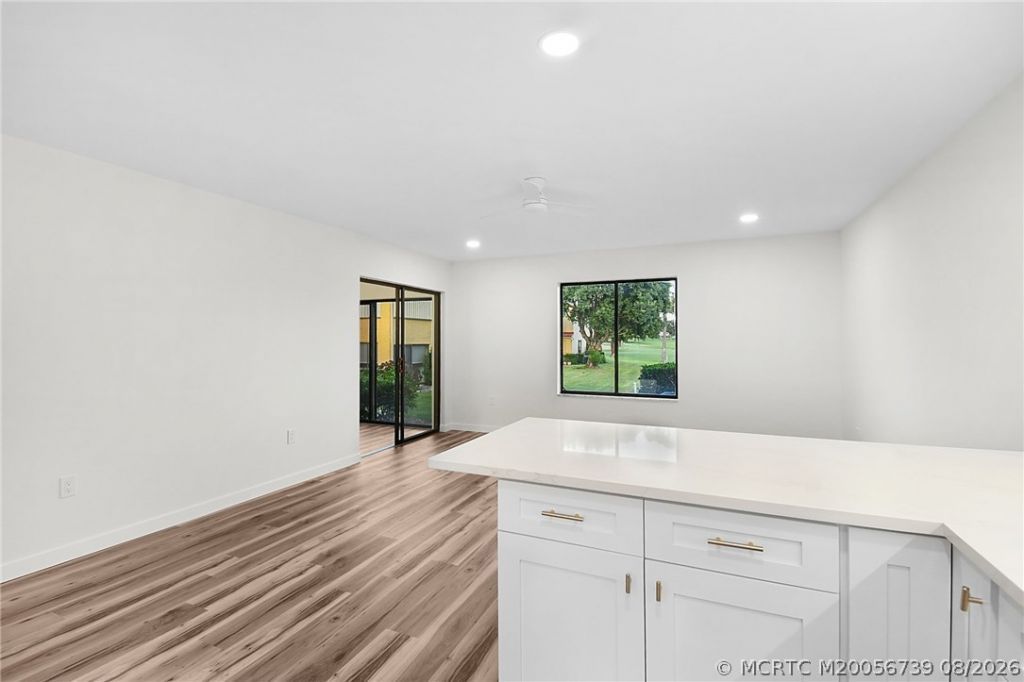 5303 SE Miles Grant Road, Unit L101, Stuart, FL 34997 Photo
