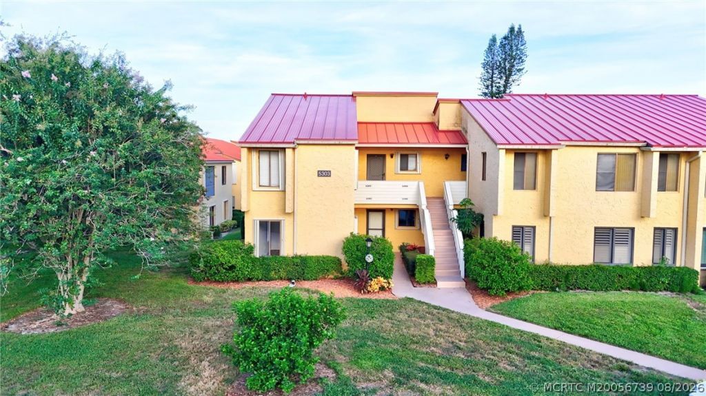5303 SE Miles Grant Road, Unit L101, Stuart, FL 34997 Photo