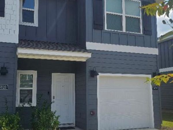 7816 Reagan Court, Ocean Springs, MS 39564
