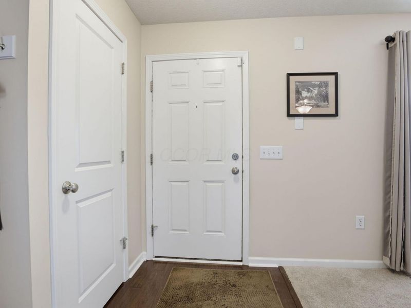 6532 Nottinghill Trail Drive, Canal Winchester, OH 43110 Photo 4
