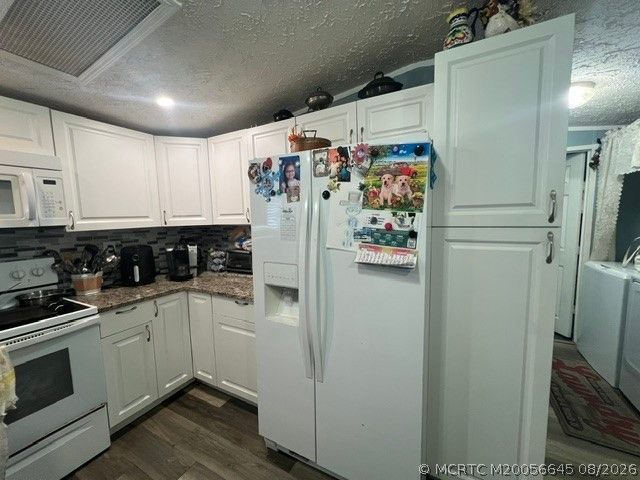 9 N Eric Circle, Greenacres, FL 33463 Photo