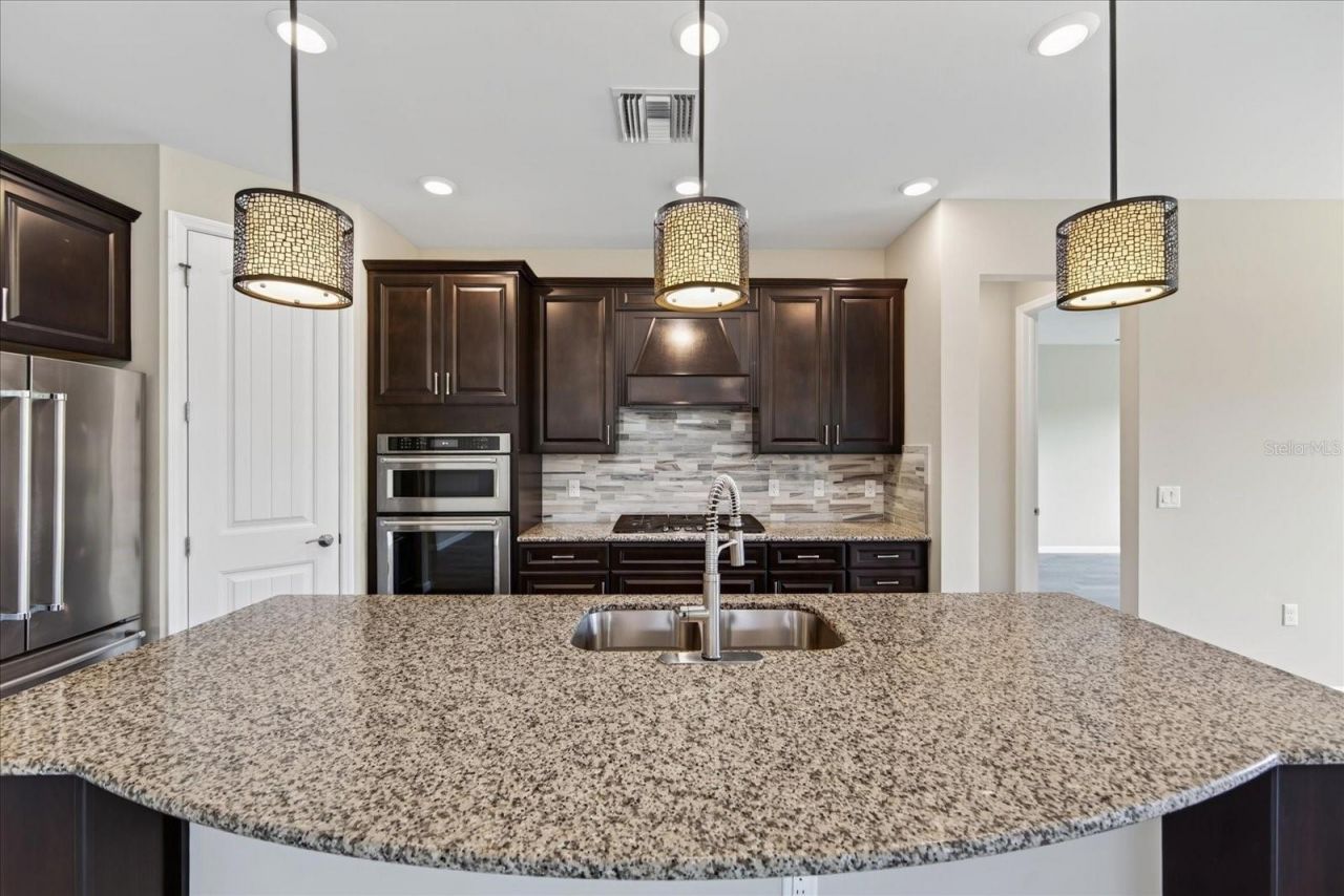 16723 Blackwater Terrace, Bradenton, FL 34202 Photo