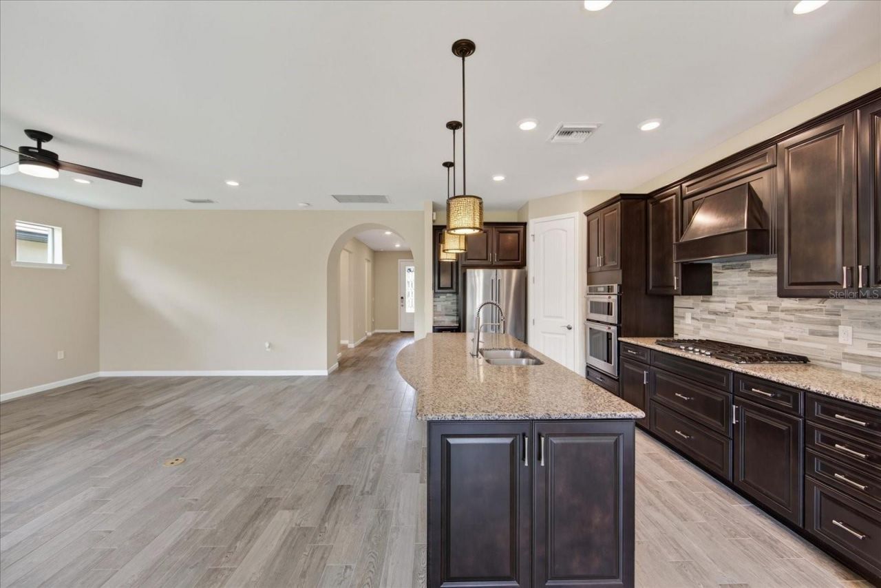 16723 Blackwater Terrace, Bradenton, FL 34202 Photo