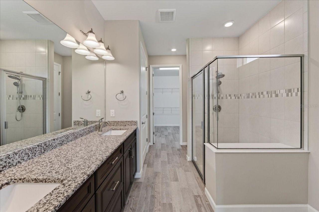 16723 Blackwater Terrace, Bradenton, FL 34202 Photo