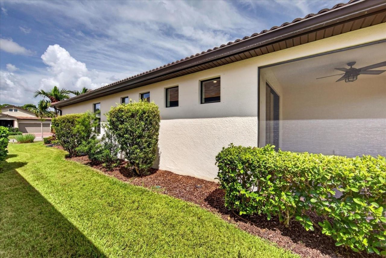 16723 Blackwater Terrace, Bradenton, FL 34202 Photo