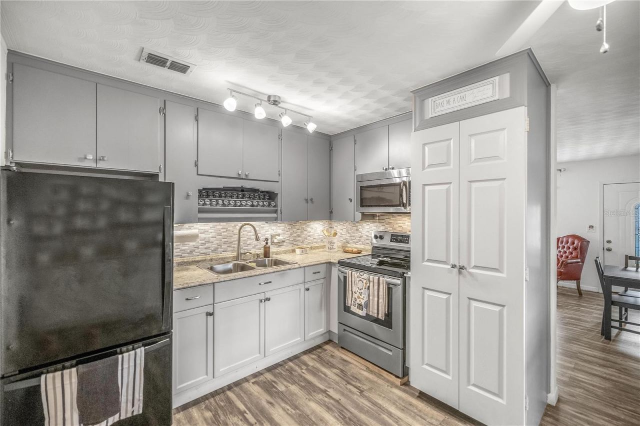 3290 E Griffin Street, Inverness, FL 34453 Photo