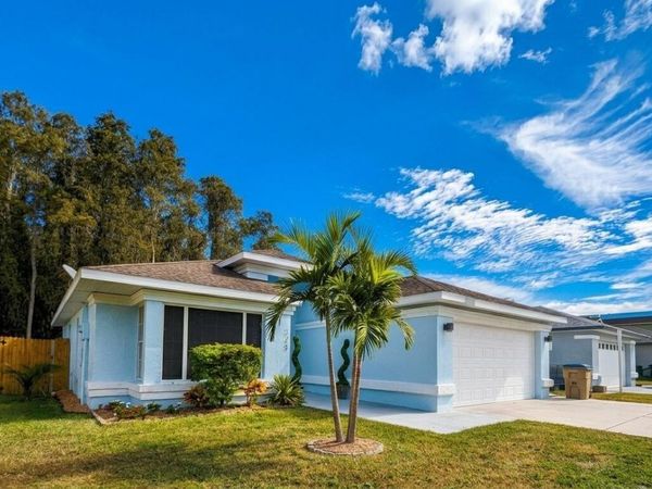 125 HIDDEN SPRINGS CIRCLE , KISSIMMEE, FL 34743