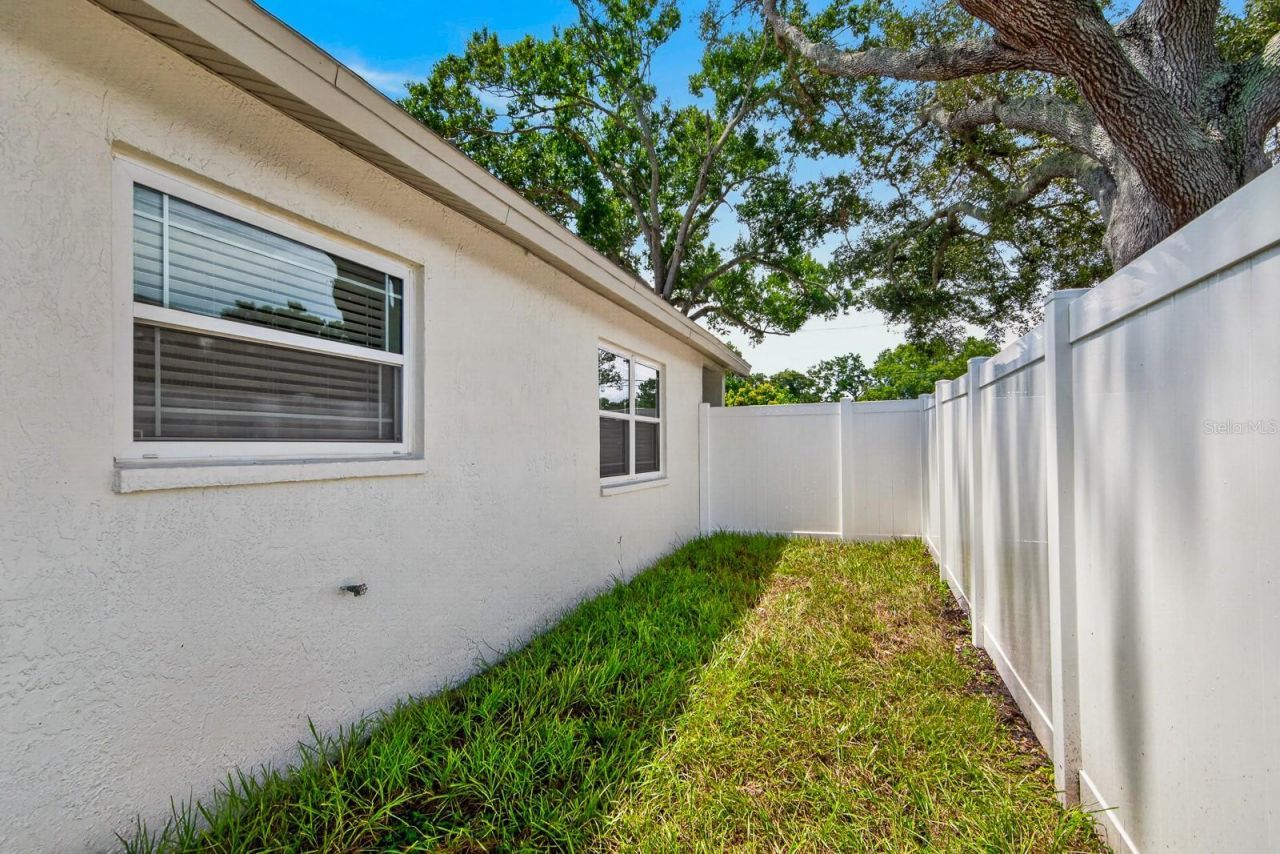 7037 69th Street N, Pinellas Park, FL 33781 Photo