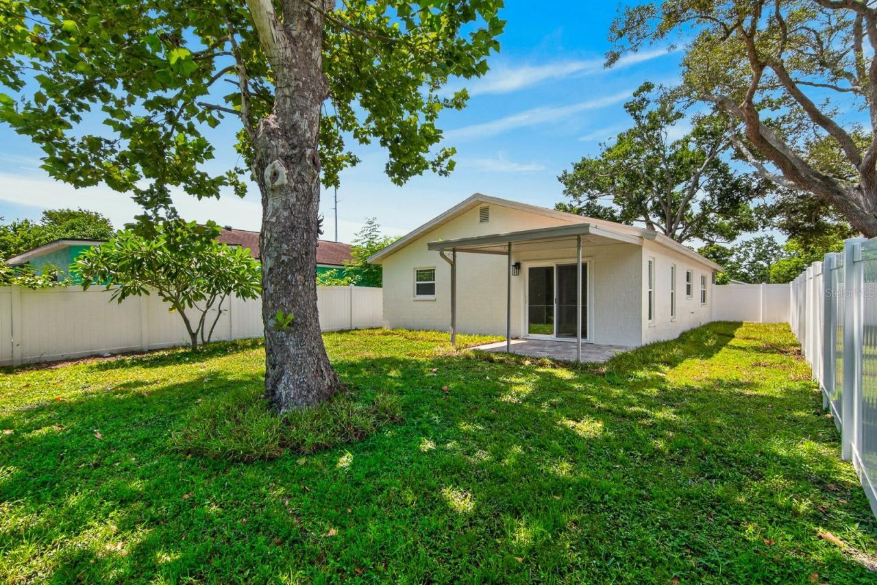 7037 69th Street N, Pinellas Park, FL 33781 Photo