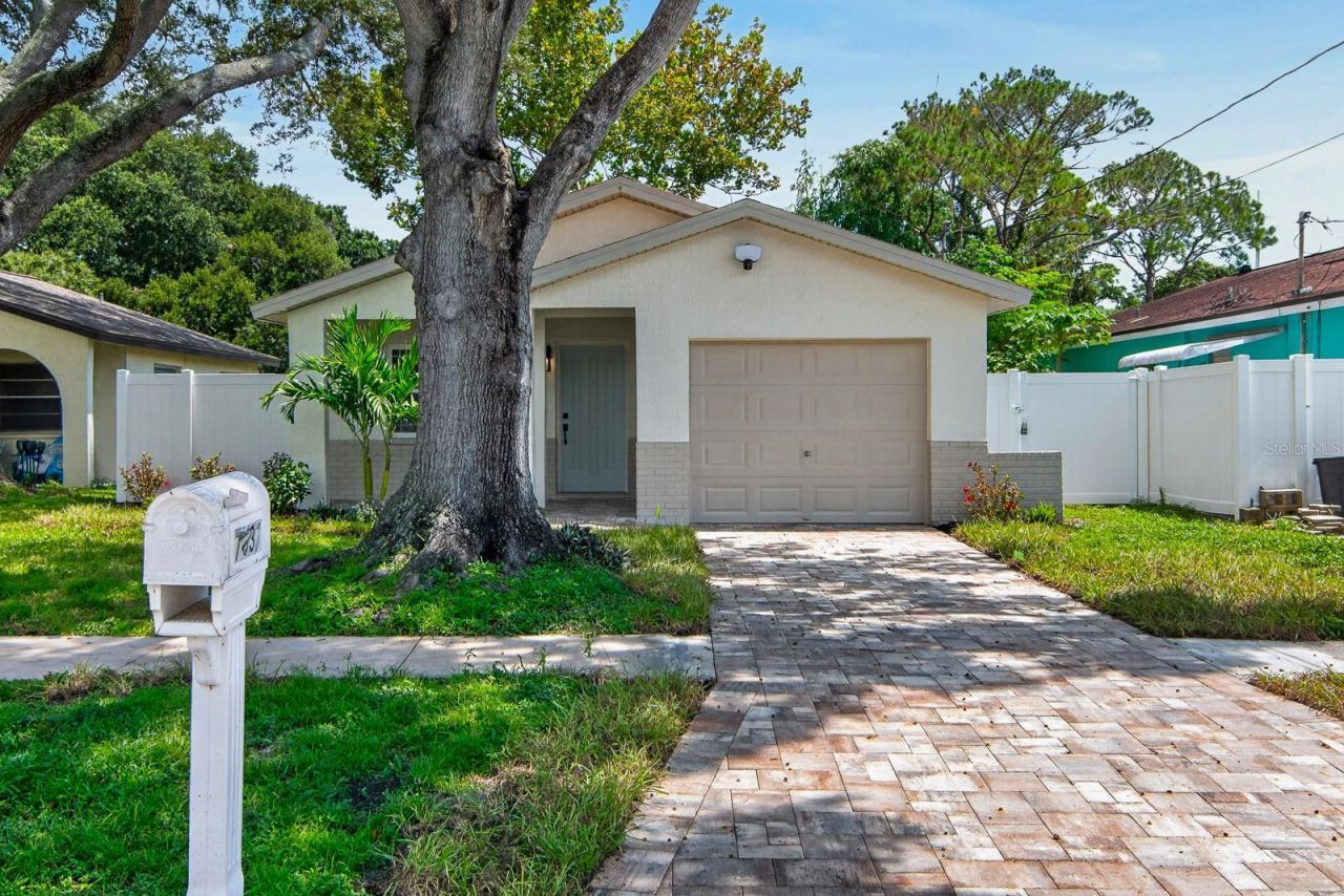 7037 69th Street N, Pinellas Park, FL 33781 Photo