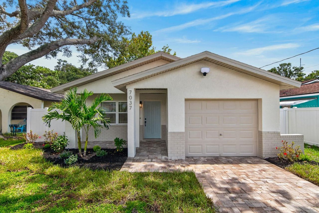 7037 69th Street N, Pinellas Park, FL 33781 Photo