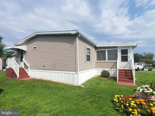 944 10TH AVENUE, Unit 739, WILMINGTON, DE 19808