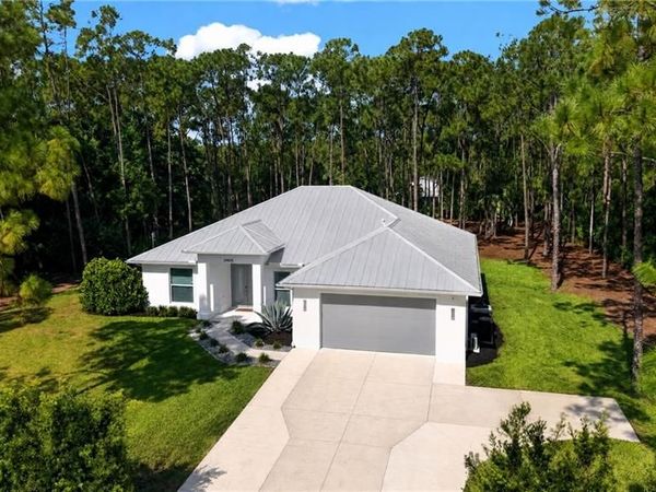 24476 Mountain View DR , BONITA SPRINGS, FL 34135