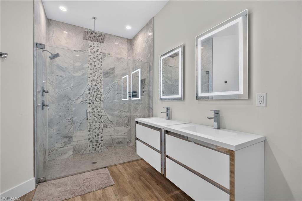 24476 Mountain View Dr , Bonita Springs, FL 34135 Photo