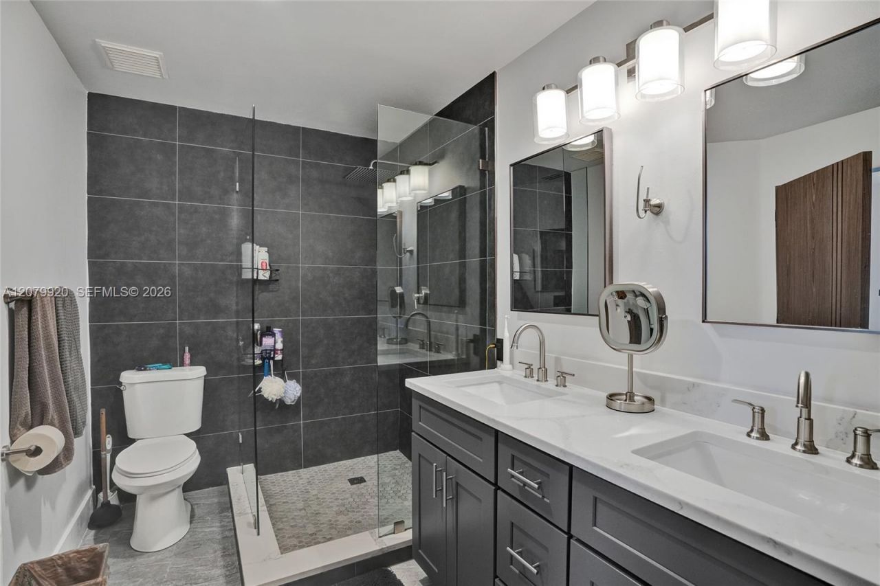 191 Alhambra Way, Weston, FL 33326 Photo