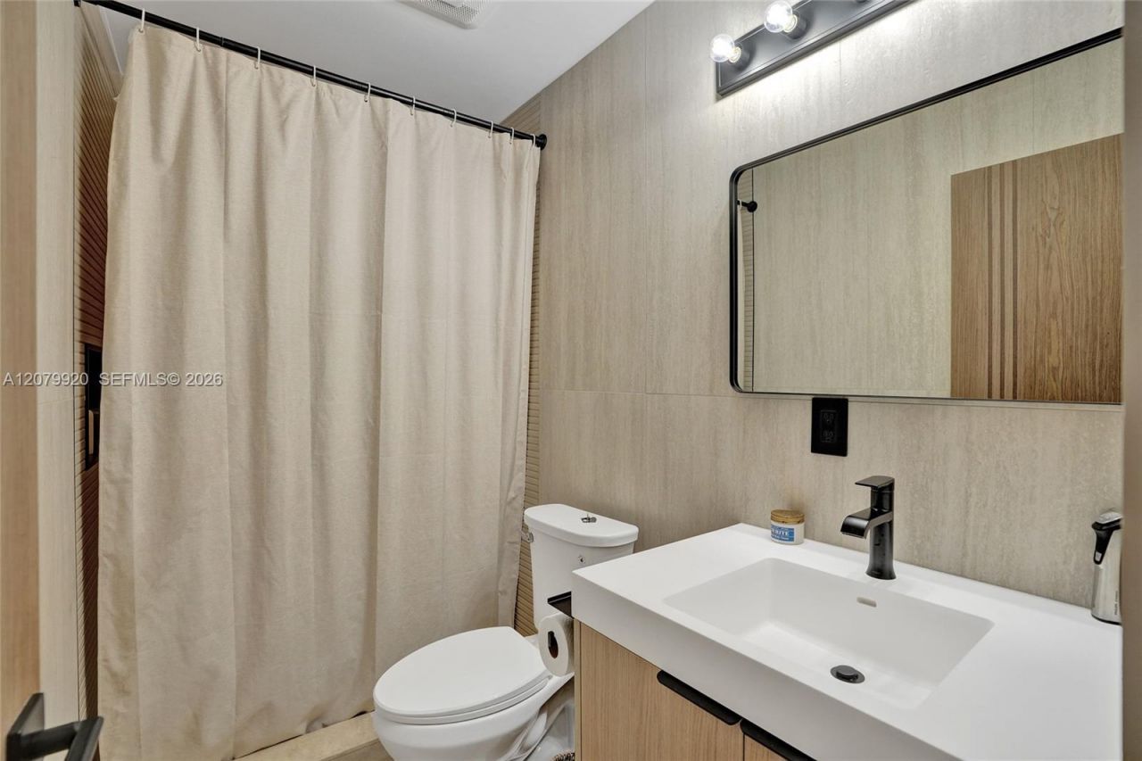 191 Alhambra Way, Weston, FL 33326 Photo
