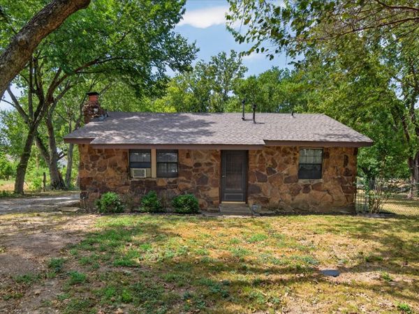 120 Ottawa Avenue , Ramona, OK 74061