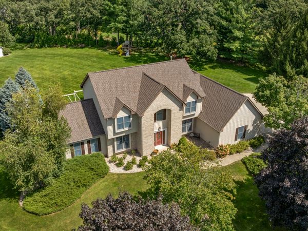14N829 Sunset Drive , Hampshire, IL 60140