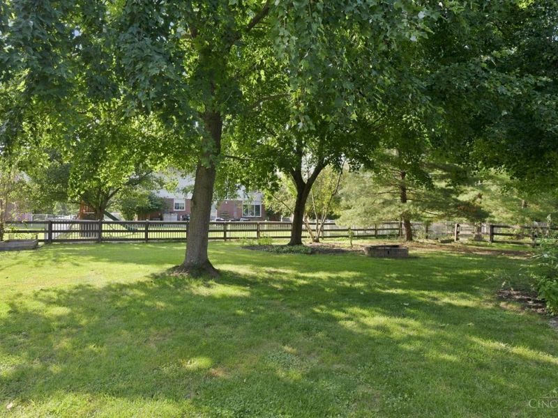 1554 Hunt Club Drive, Miami Township, OH 45150 Photo 65