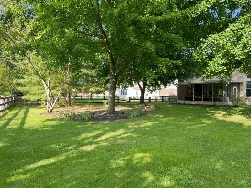 1554 Hunt Club Drive, Milford, OH 45150 Photo 67