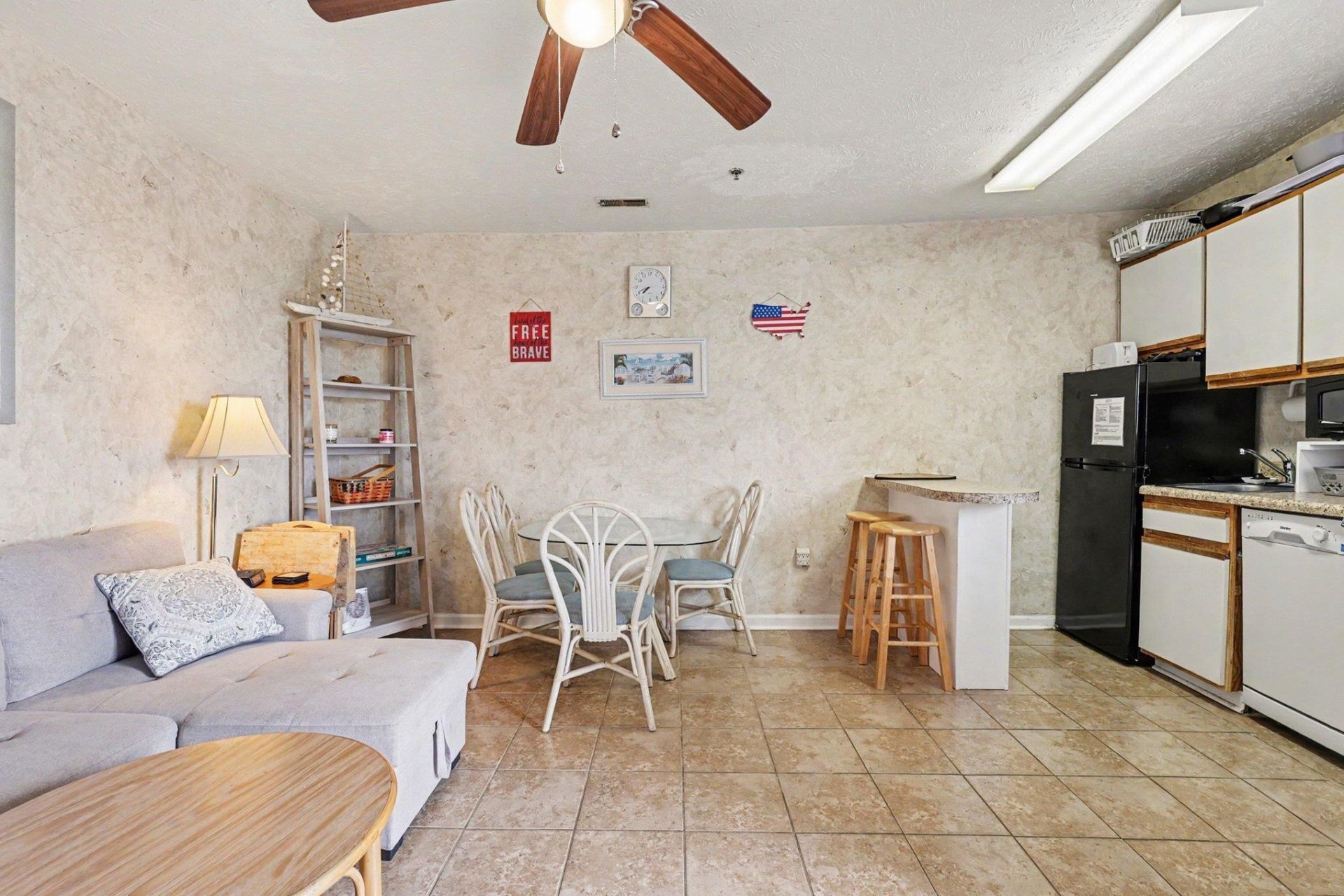 2710 S Ocean Blvd.  Photo 8