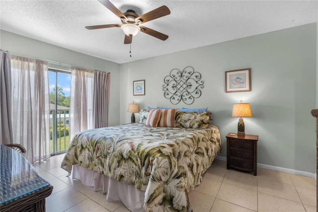 3209 S Lakeview Circle, Unit 8202, Hutchinson Island, FL 34949 Photo