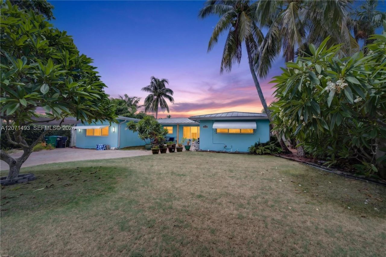 2049 Windward Dr , Lauderdale by the Sea, FL 33062 Photo