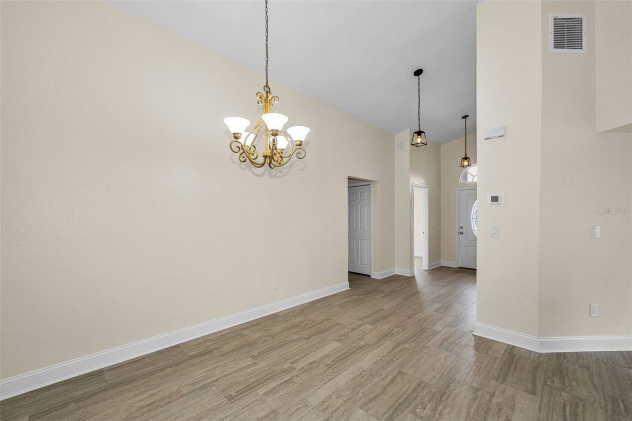 1874 Feather Tree Circle, Clearwater, FL 33765 Photo