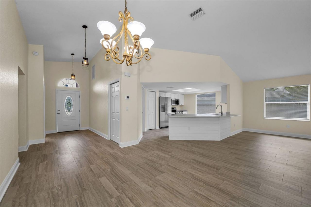 1874 Feather Tree Circle, Clearwater, FL 33765 Photo