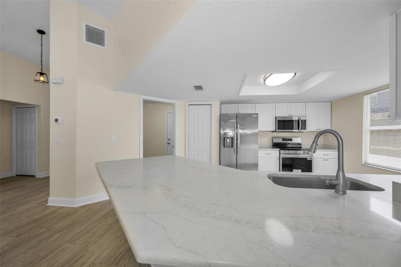 1874 Feather Tree Circle, Clearwater, FL 33765 Photo