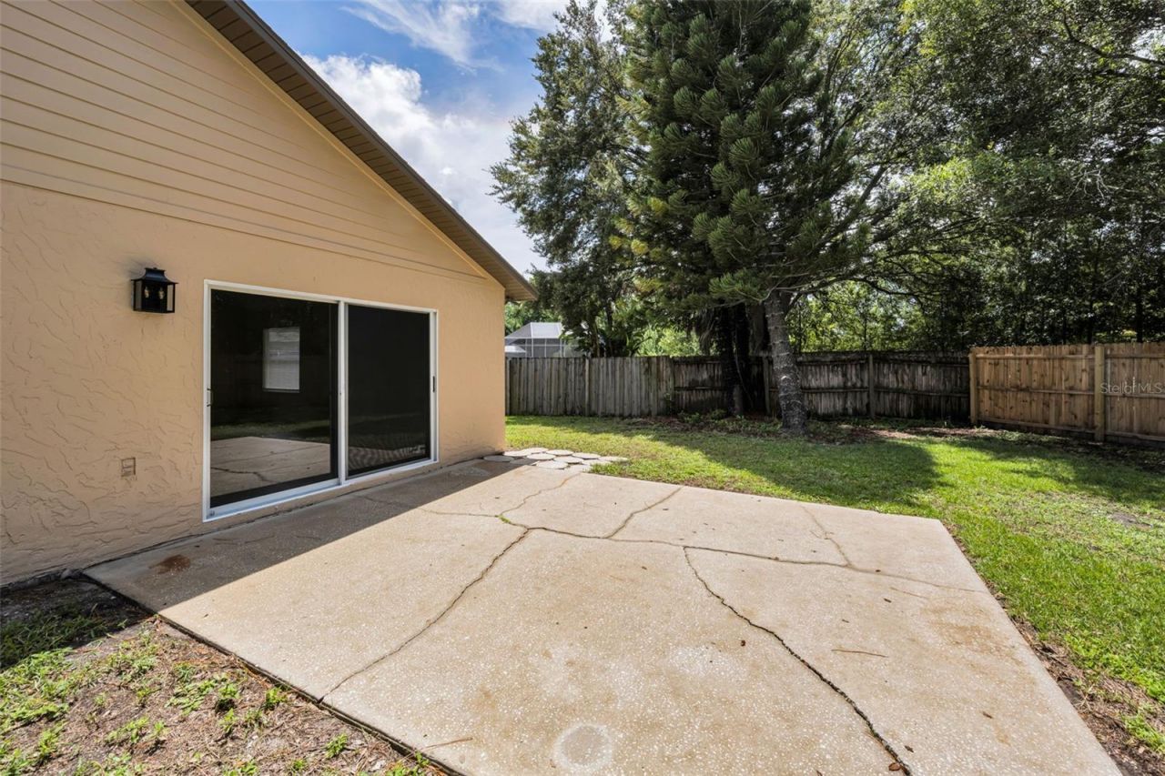 1874 Feather Tree Circle, Clearwater, FL 33765 Photo