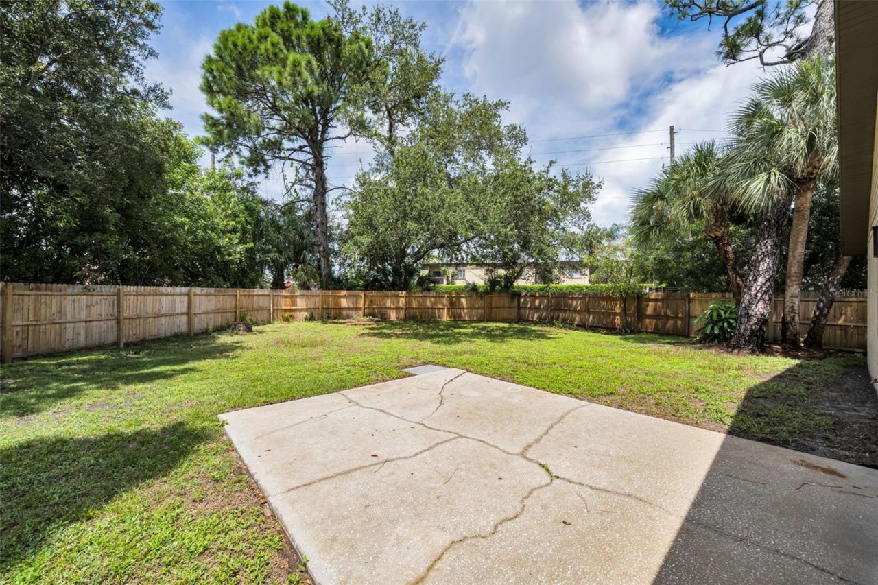 1874 Feather Tree Circle, Clearwater, FL 33765 Photo