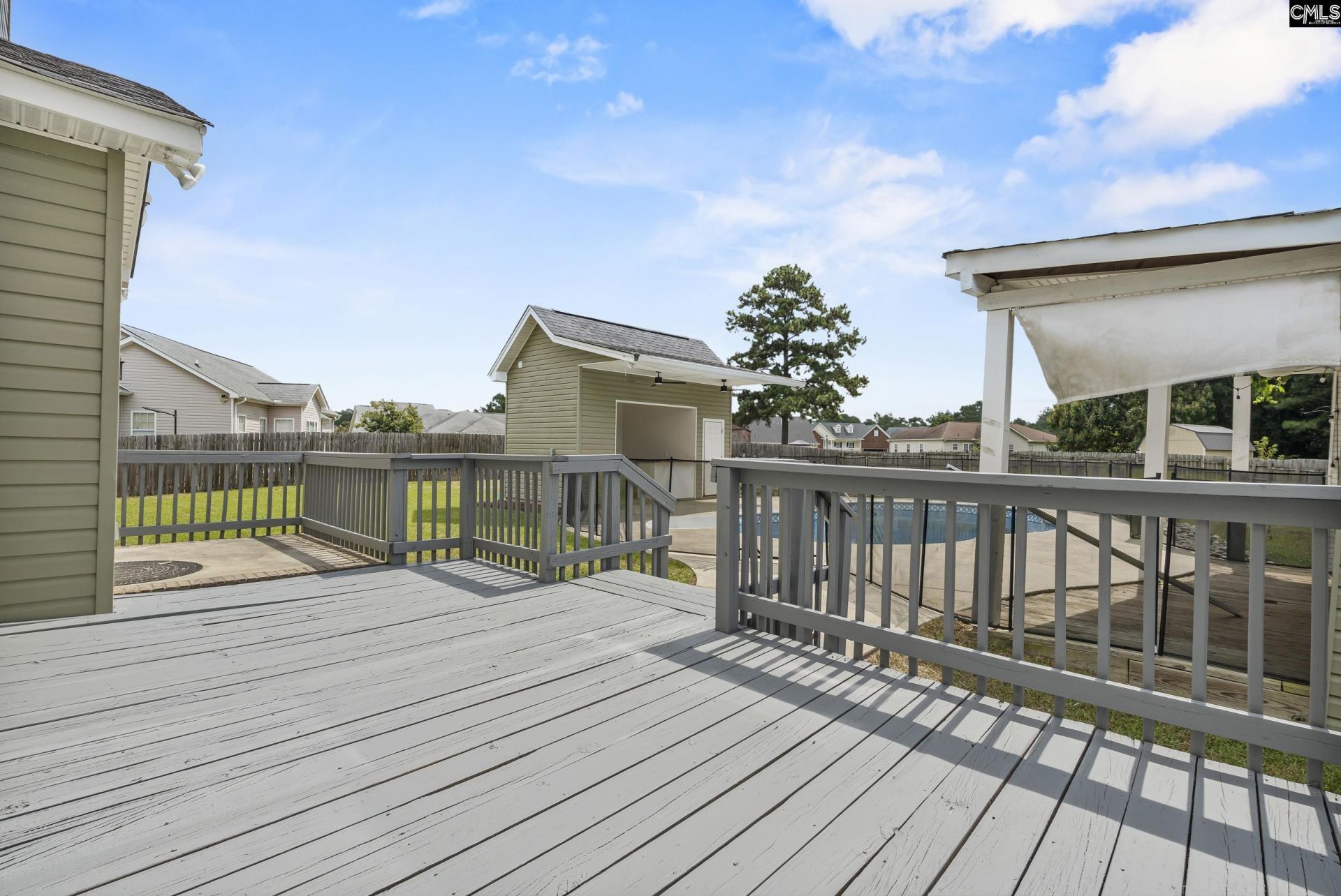 217 Mckade Lane  Photo 31