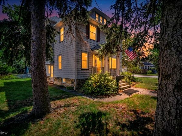 1537 Grace Avenue , Lakewood, OH 44107