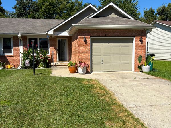 2184 Galaxy Drive , Franklin, IN 46131