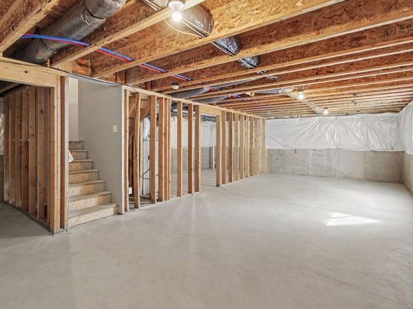 1181 Weatherstone Lane, Howell, MI 48843
