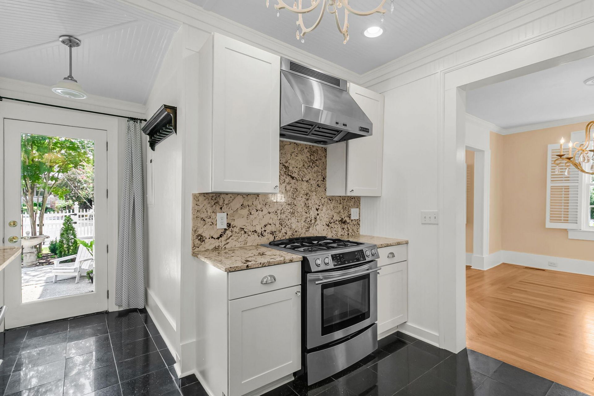 26 Limehouse Street Photo 19