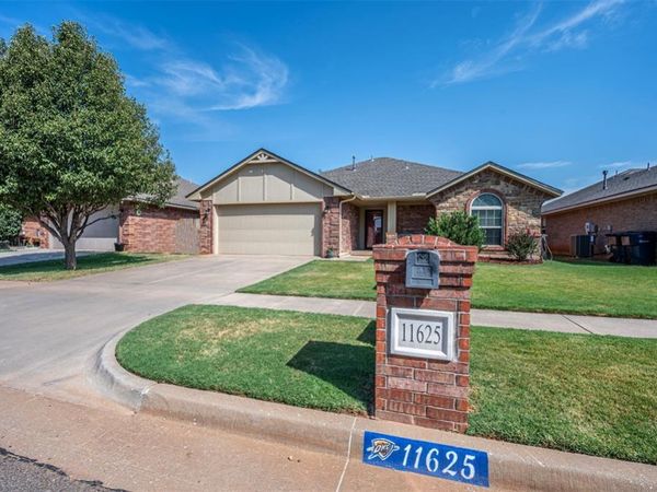 11625 SW 10th Street, Yukon, OK 73099