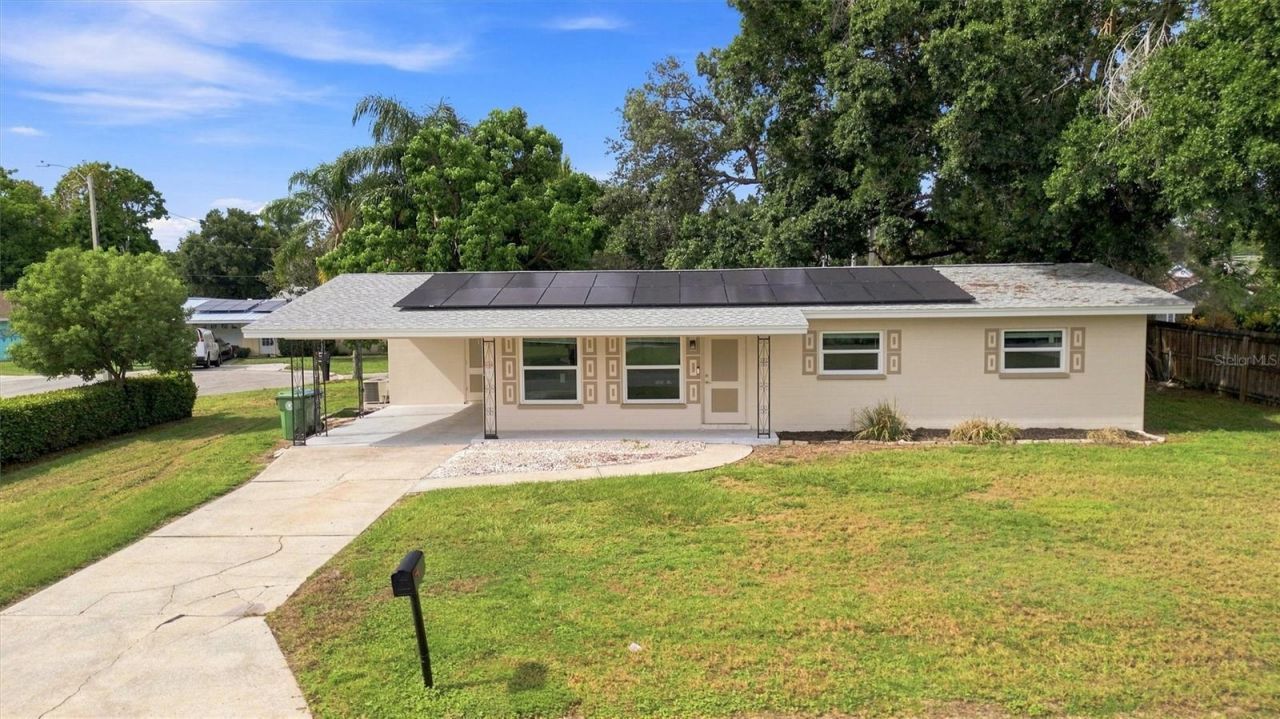 1906 15th Avenue Drive W, Bradenton, FL 34205 Photo