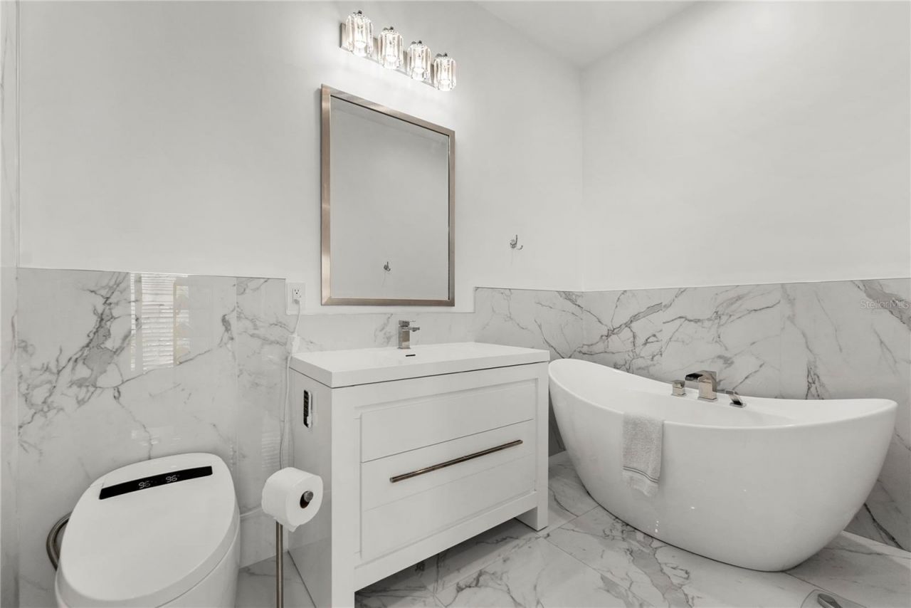 430 Sunset Drive, Pompano Beach, FL 33062 Photo