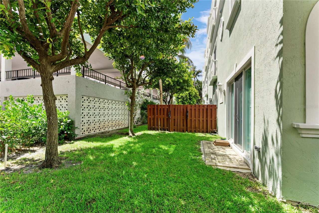 430 Sunset Drive, Pompano Beach, FL 33062 Photo