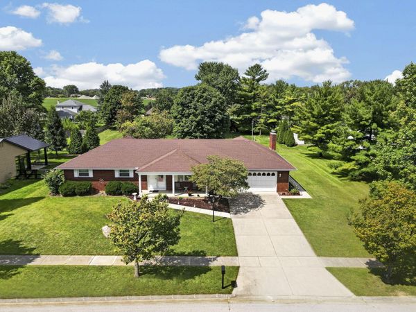 6129 Hickory Lawn Court, Grove City, OH 43123