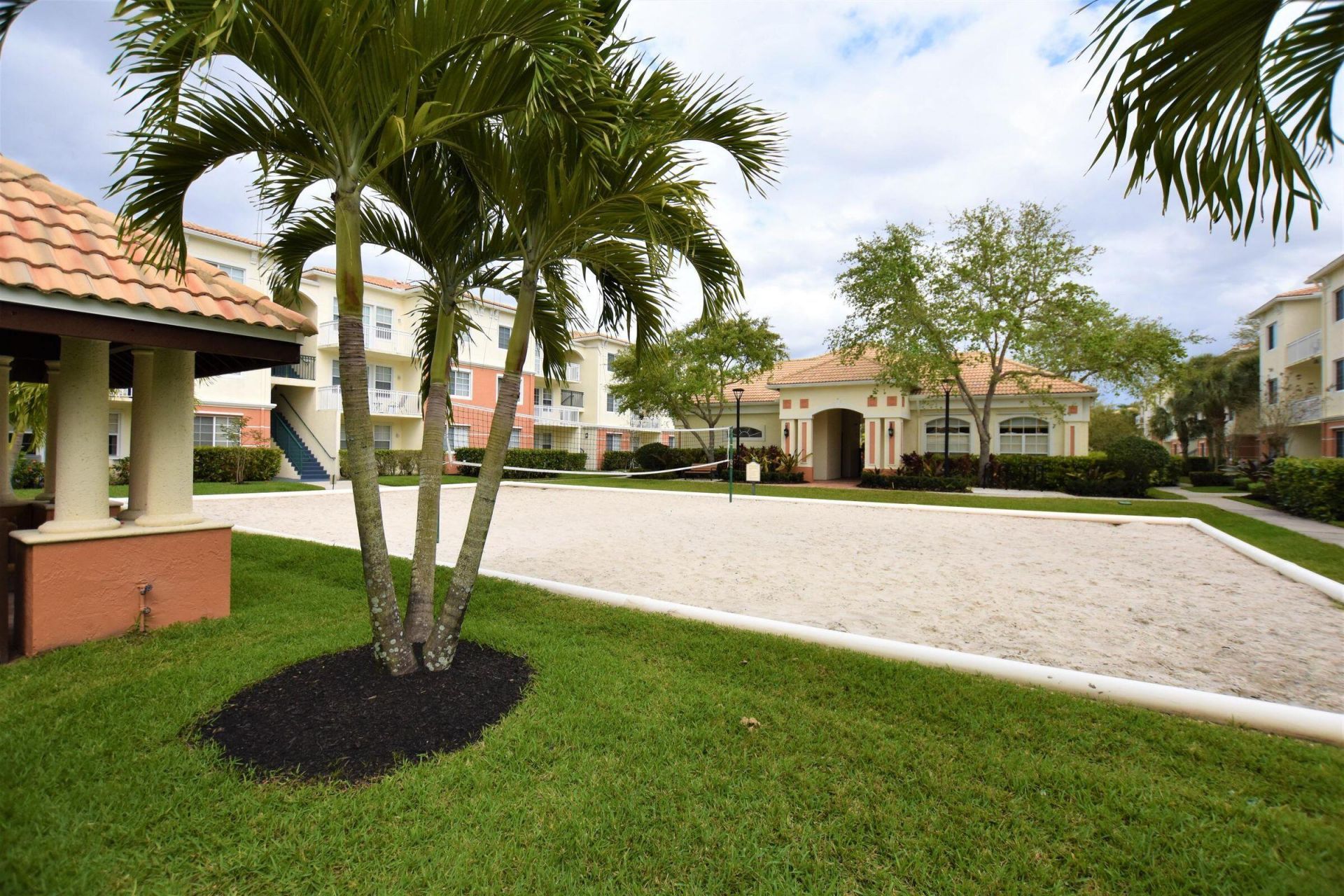 9857 Baywinds Drive, Unit 9105, West Palm Beach, FL 33411 Photo