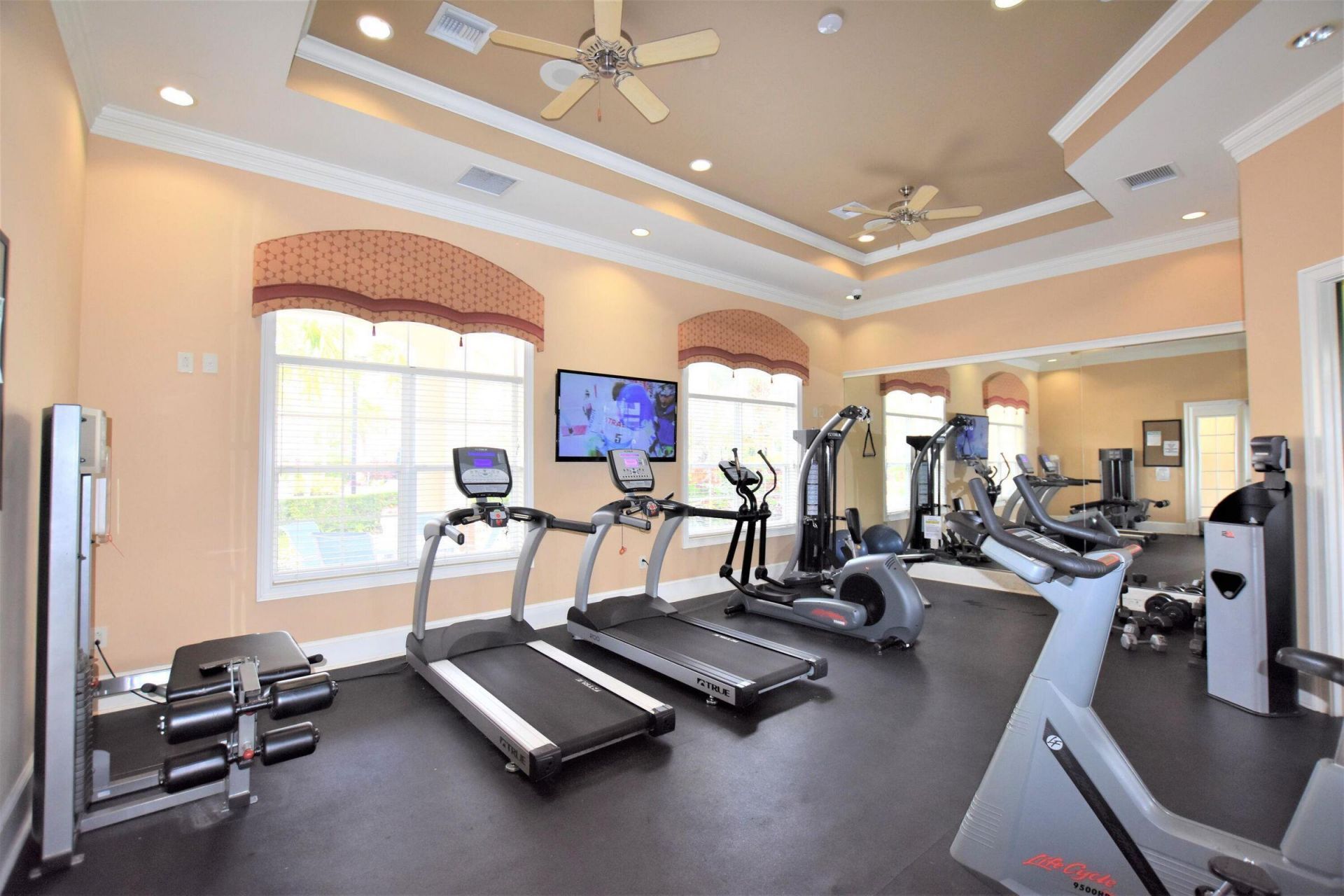 9857 Baywinds Drive, Unit 9105, West Palm Beach, FL 33411 Photo
