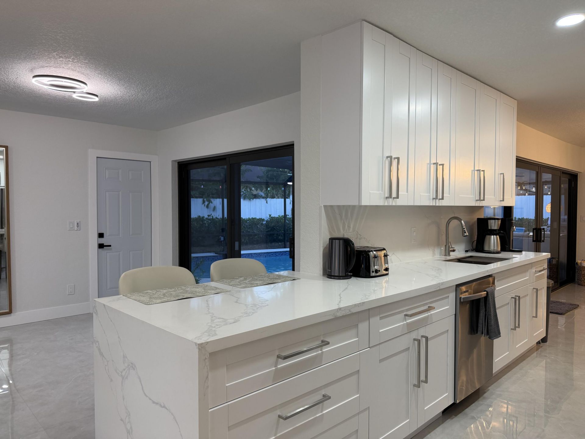 712 E Boulevard Chatelaine, Delray Beach, FL 33445 Photo