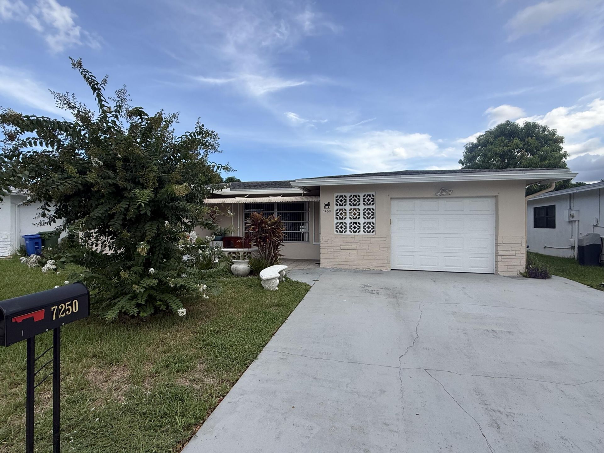 7250 NW 8th Court, Margate, FL 33063 Photo