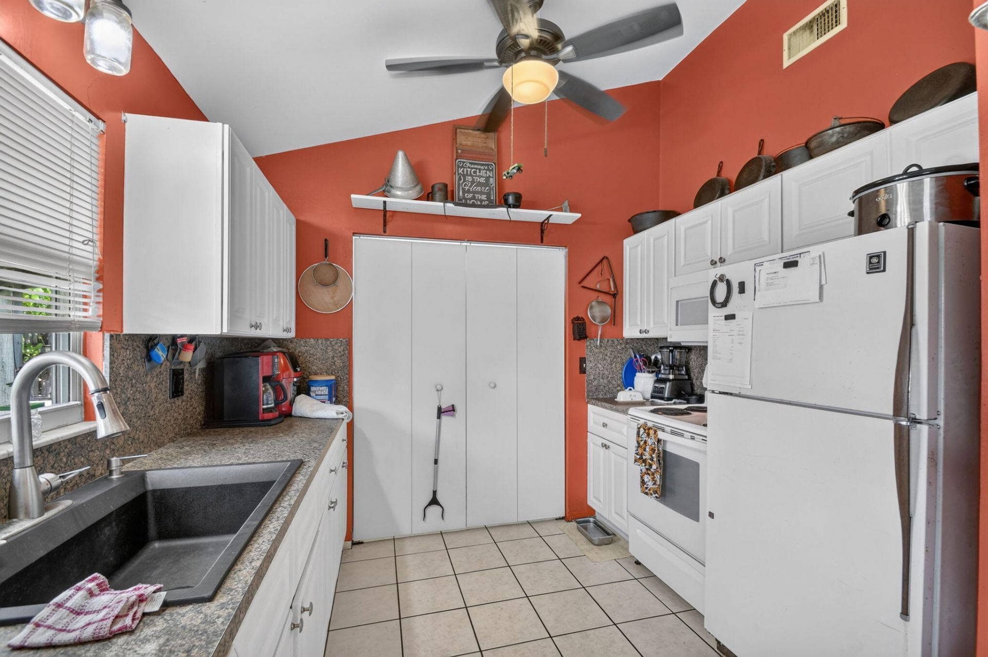 207/227 Ethelyn Drive, West Palm Beach, FL 33415 Photo